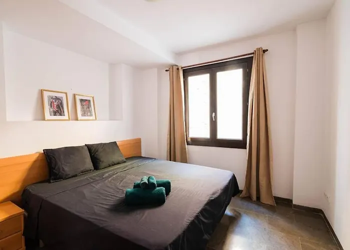 Cosy Apartment With Great Views On Old Town